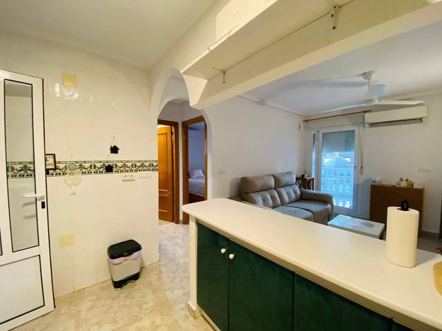 2 slaapkamer Flat te koop in Guardamar del Segura met zwembad - € 155.000 (Ref: 10115744)