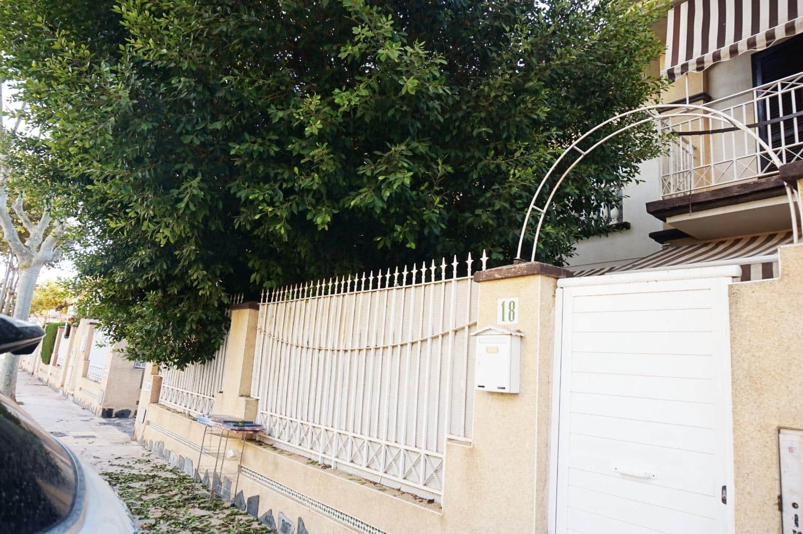 3 soveværelse Bungalow til salg i Santa Pola med swimmingpool - € 280.000 (Ref: 10139810)