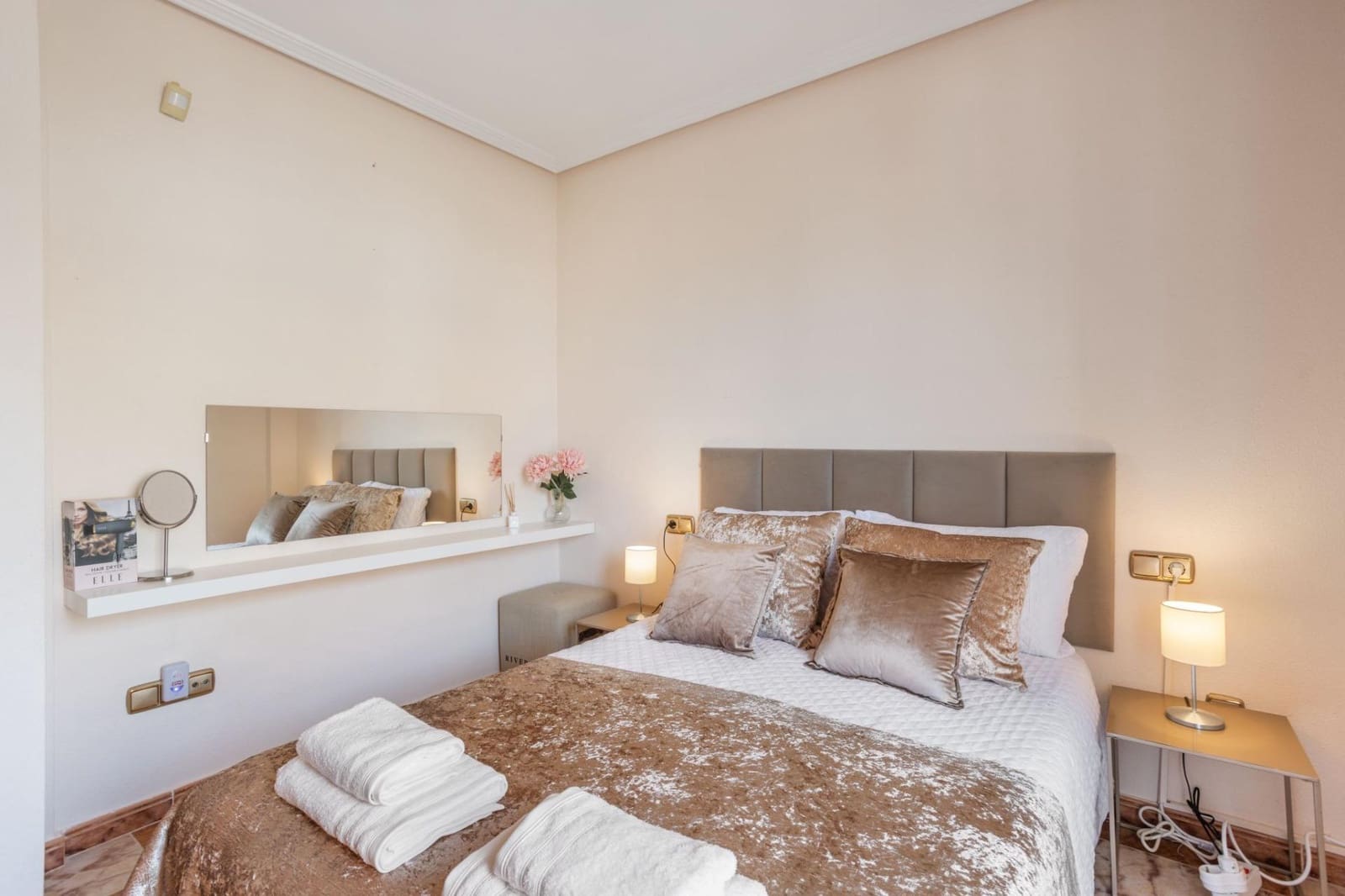 2 slaapkamer Rijtjeshuis te koop in La Regia - € 244.900 (Ref: 10004275)