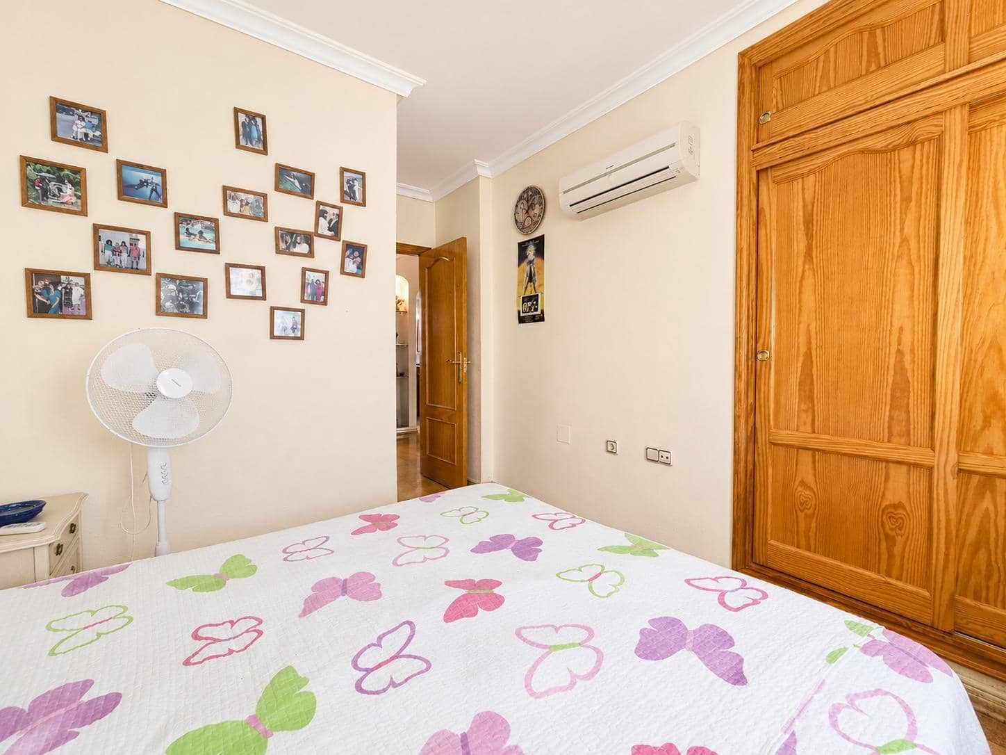 Bungalow de 2 habitaciones en Orihuela Costa en venta con piscina garaje - 225.000 € (Ref: 10013417)