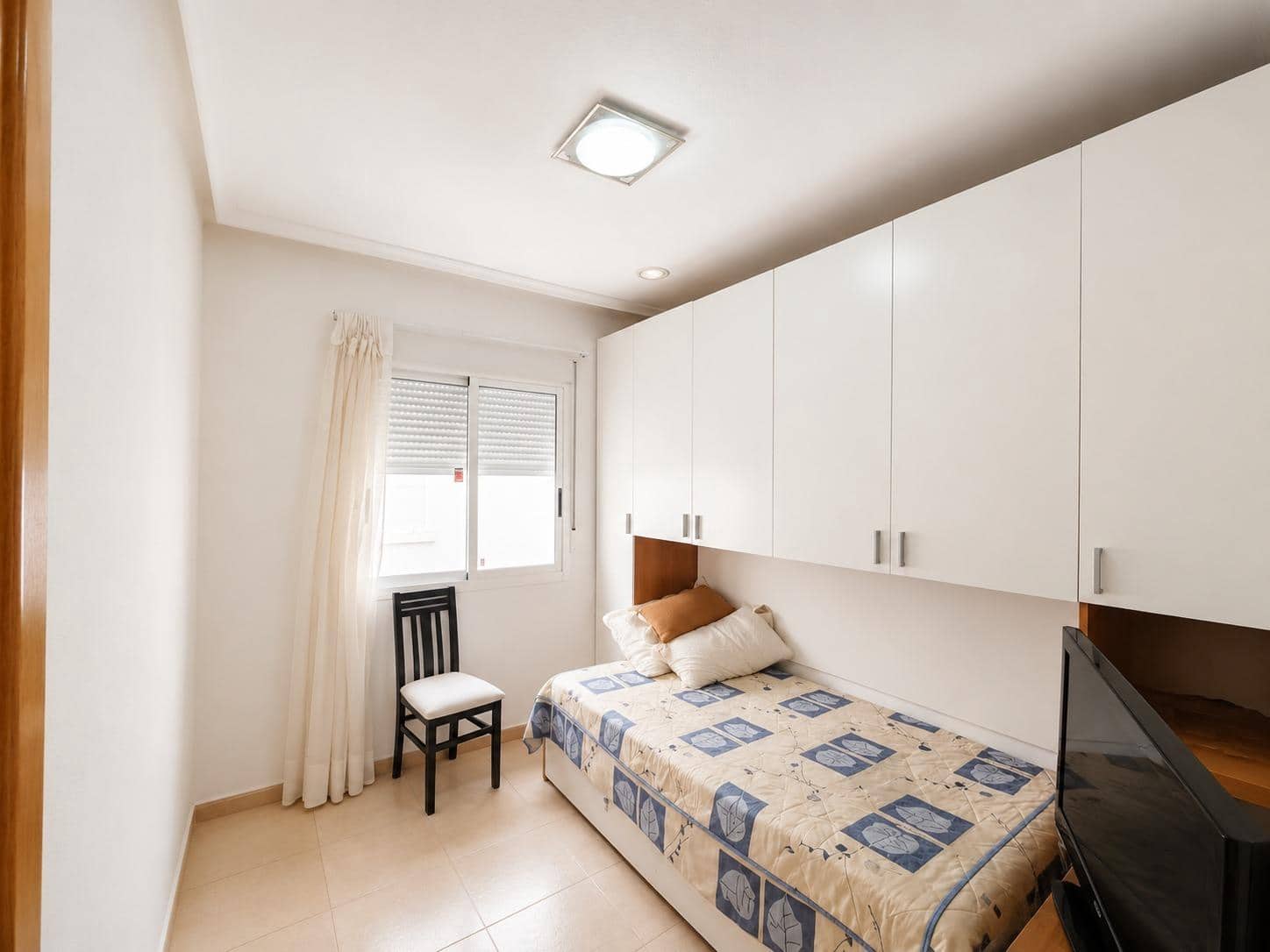 2 soverom Leilighet til salgs i Torrevieja med svømmebasseng - € 165 000 (Ref: 10015657)