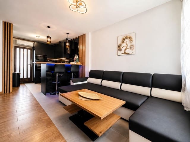 3 soverom Bungalow til salgs i Aguas Nuevas, Torrevieja - € 195 000 (Ref: 10015658)