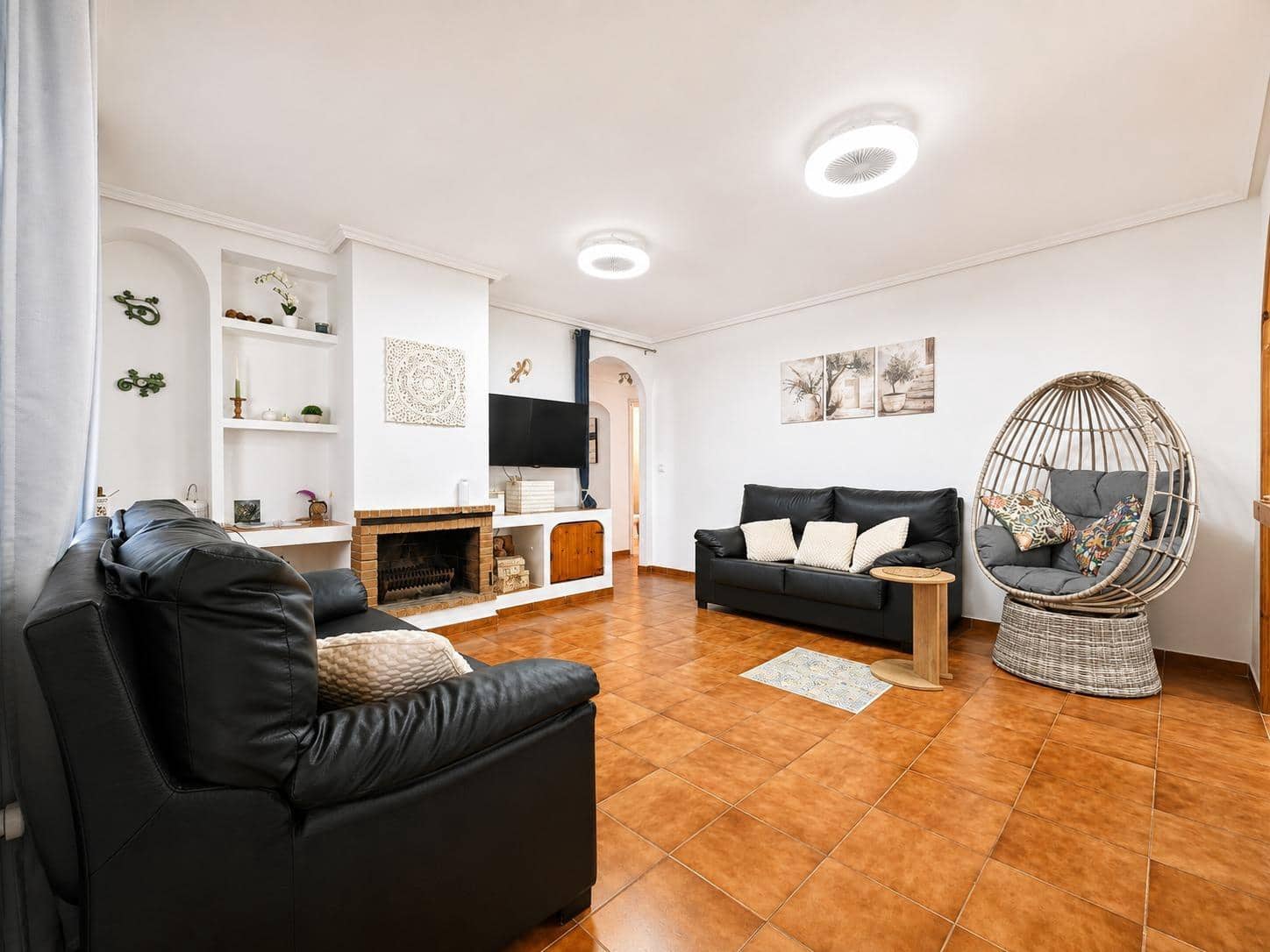 4 makuuhuone Huvila myytävänä paikassa Los Alcazares mukana uima-altaan - 450 000 € (Ref: 10021006)