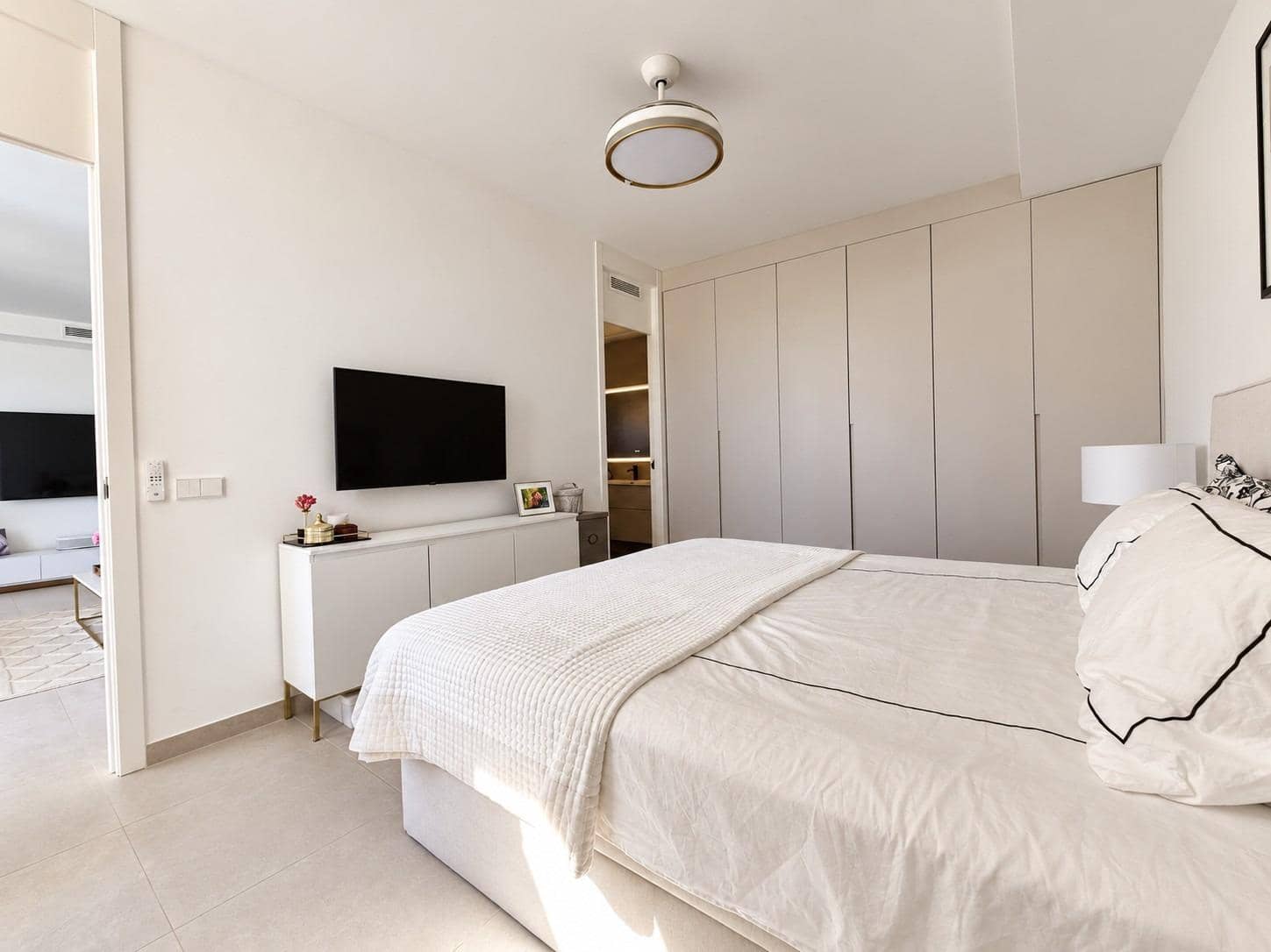 Chalet de 3 habitaciones en Orihuela Costa en venta con piscina garaje - 749.000 € (Ref: 10081357)