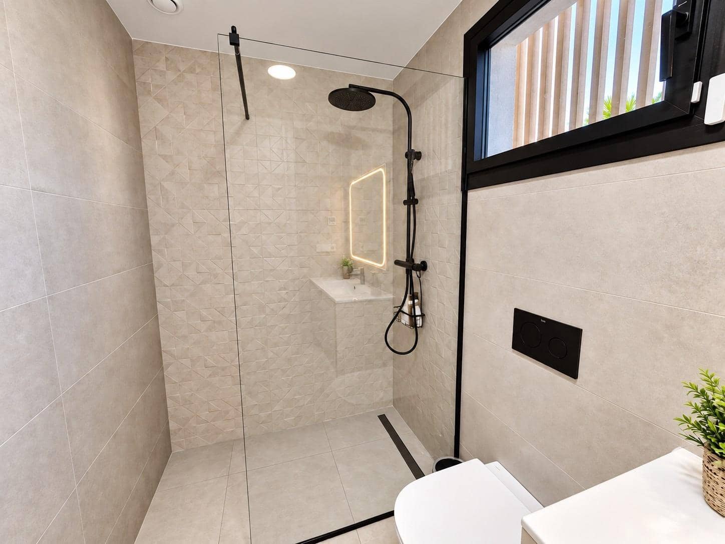 Chalet de 3 habitaciones en Orihuela Costa en venta con piscina garaje - 749.000 € (Ref: 10081357)