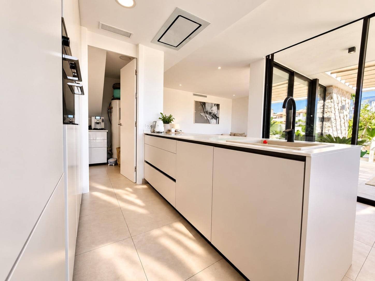 Chalet de 3 habitaciones en Orihuela Costa en venta con piscina garaje - 749.000 € (Ref: 10081357)