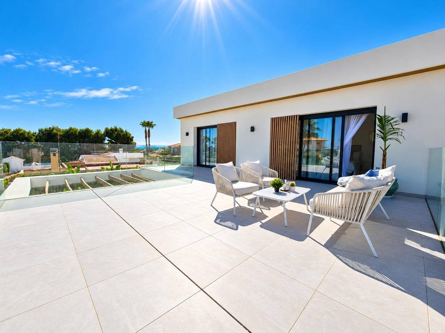 Chalet de 3 habitaciones en Orihuela Costa en venta con piscina garaje - 749.000 € (Ref: 10081357)