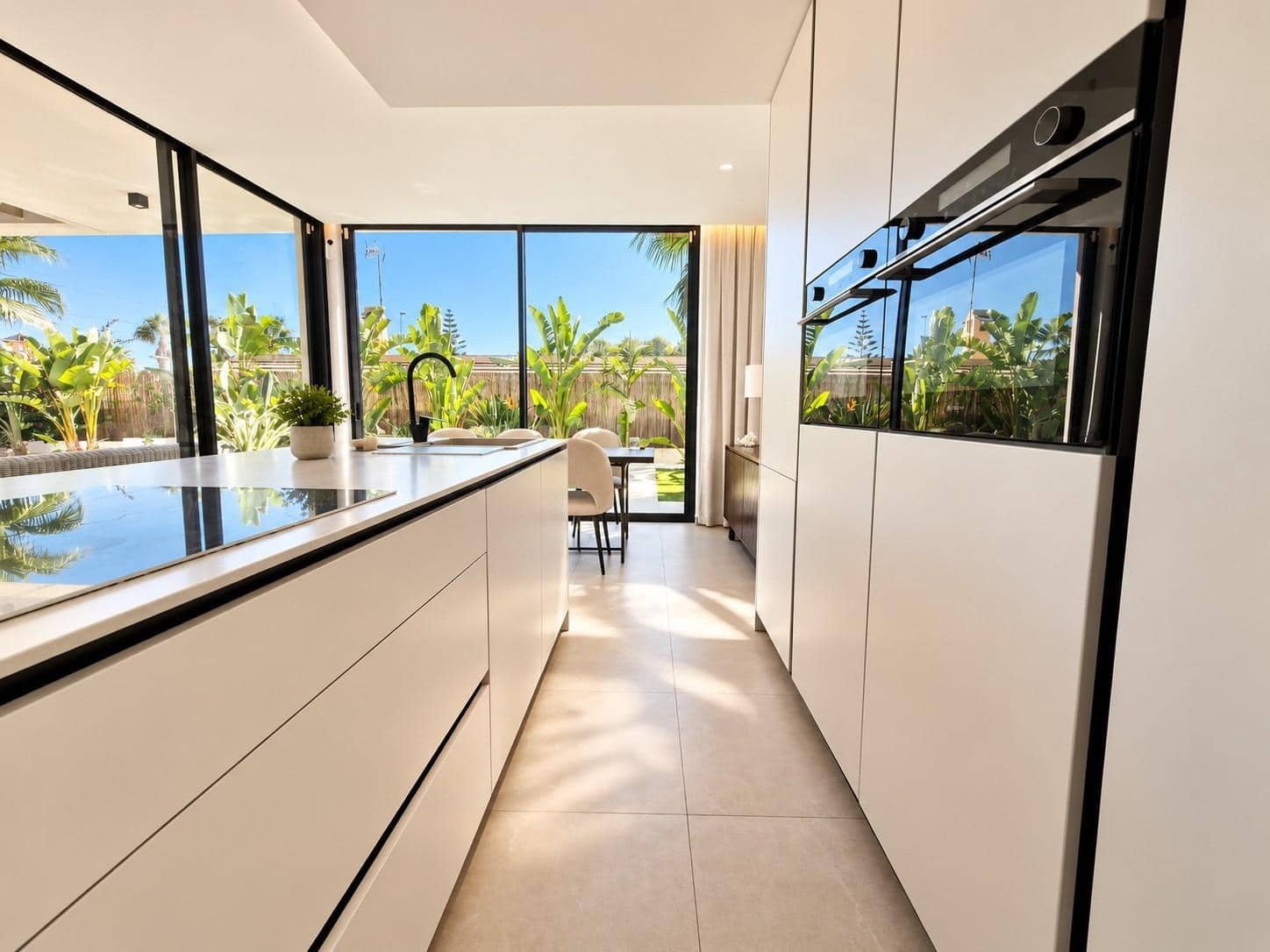 Chalet de 3 habitaciones en Orihuela Costa en venta con piscina garaje - 749.000 € (Ref: 10081357)