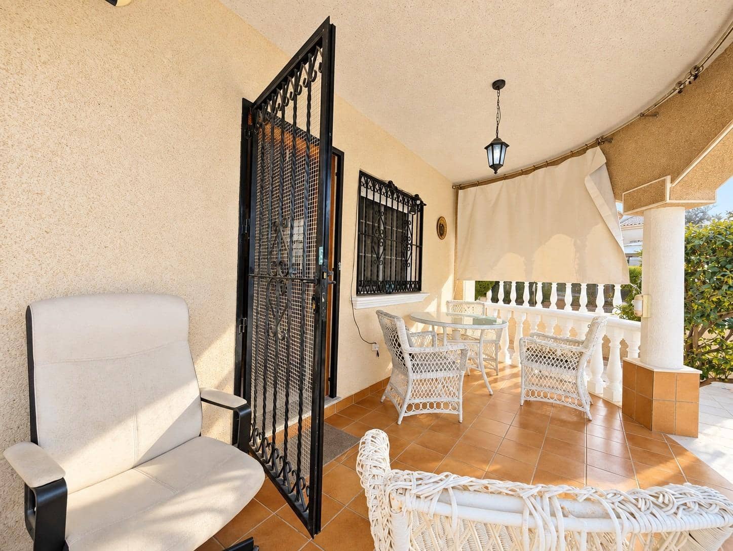 3 soveværelse Villa til salg i Filipinas med swimmingpool - € 369.000 (Ref: 10089781)