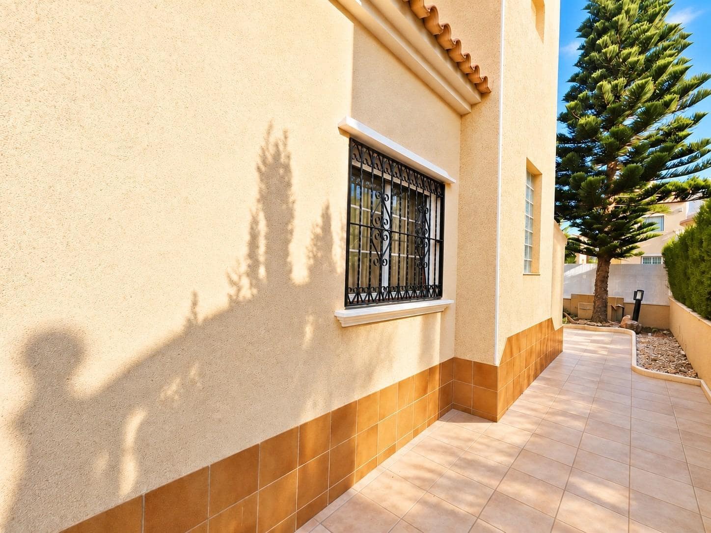 3 soveværelse Villa til salg i Filipinas med swimmingpool - € 369.000 (Ref: 10089781)