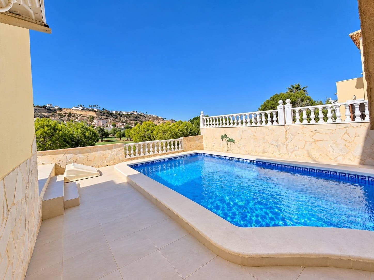 3 bedroom Villa for sale in La Marquesa with pool - € 499,000 (Ref: 10102700)