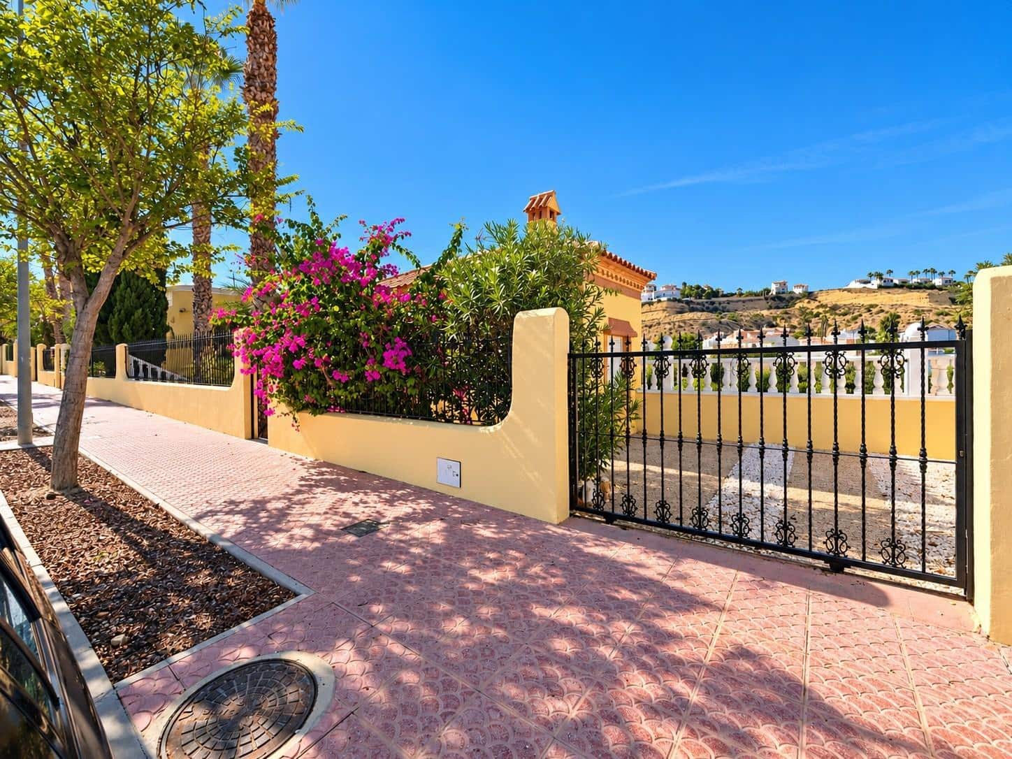 3 bedroom Villa for sale in La Marquesa with pool - € 499,000 (Ref: 10102700)