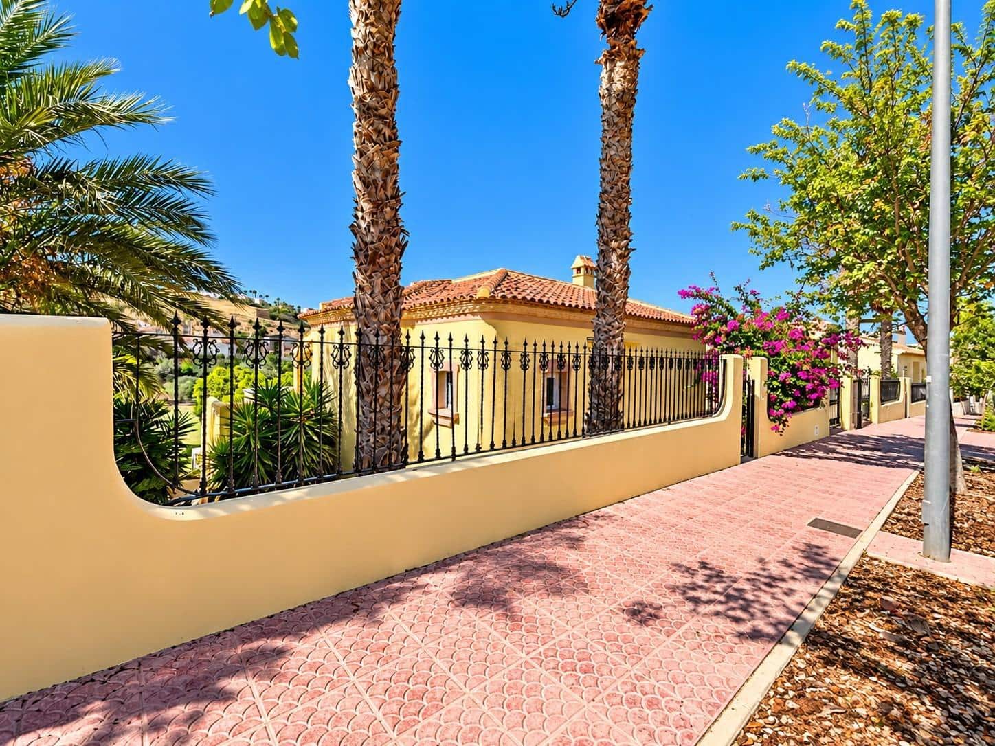 3 bedroom Villa for sale in La Marquesa with pool - € 499,000 (Ref: 10102700)