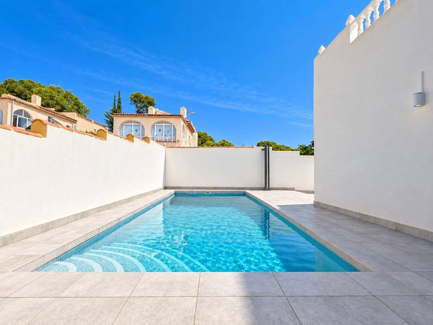 5 soverom Villa til salgs i Torrevieja - € 599 000 (Ref: 10102701)