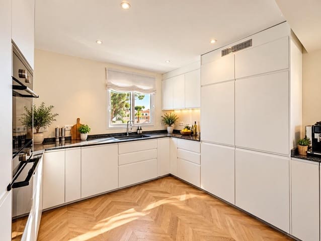 5 camera da letto Villa in vendita in Los Balcones - Los Altos, Torrevieja con piscina garage - 599.000 € (Rif: 10102701)