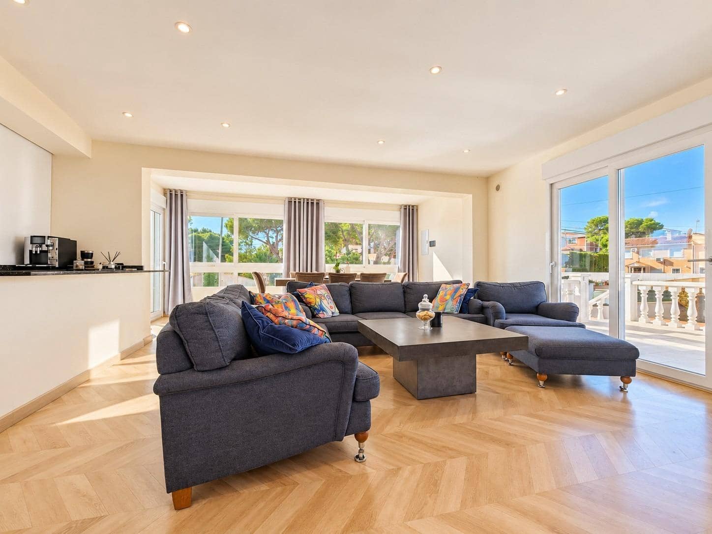 5 soverom Villa til salgs i Torrevieja - € 599 000 (Ref: 10102701)