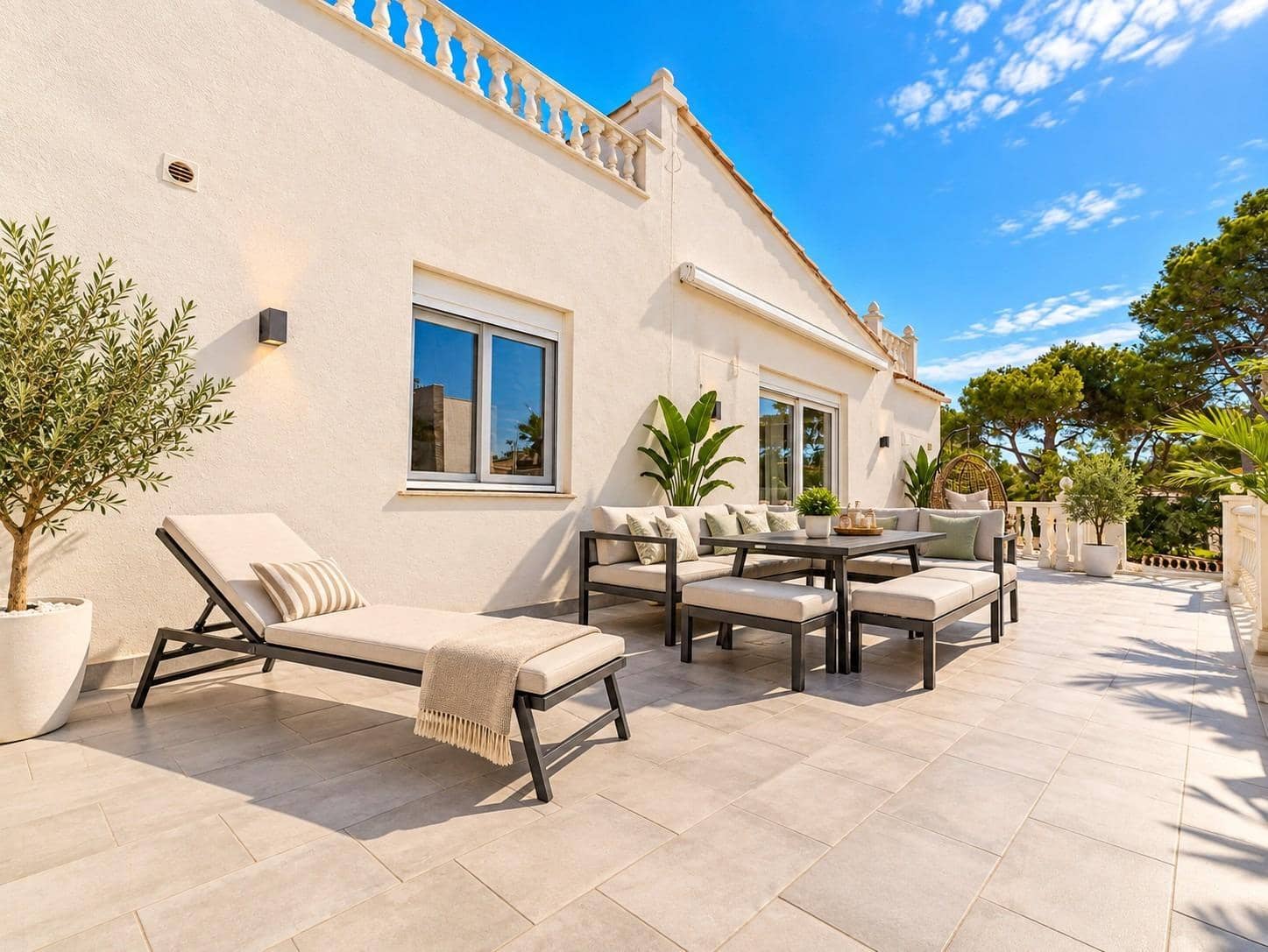 5 soverom Villa til salgs i Torrevieja - € 599 000 (Ref: 10102701)