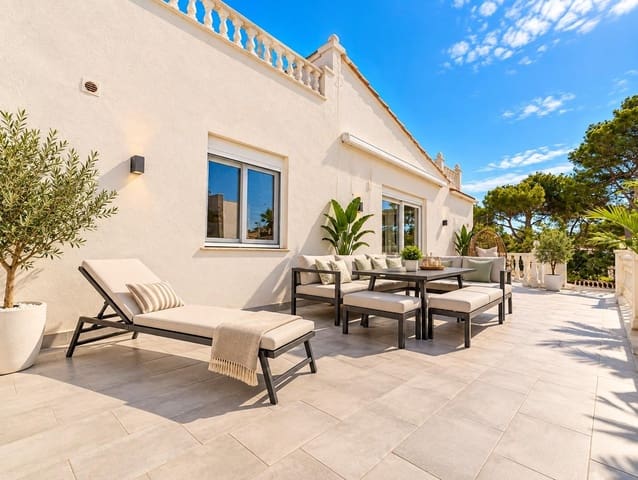 5 camera da letto Villa in vendita in Los Balcones - Los Altos, Torrevieja con piscina garage - 599.000 € (Rif: 10102701)