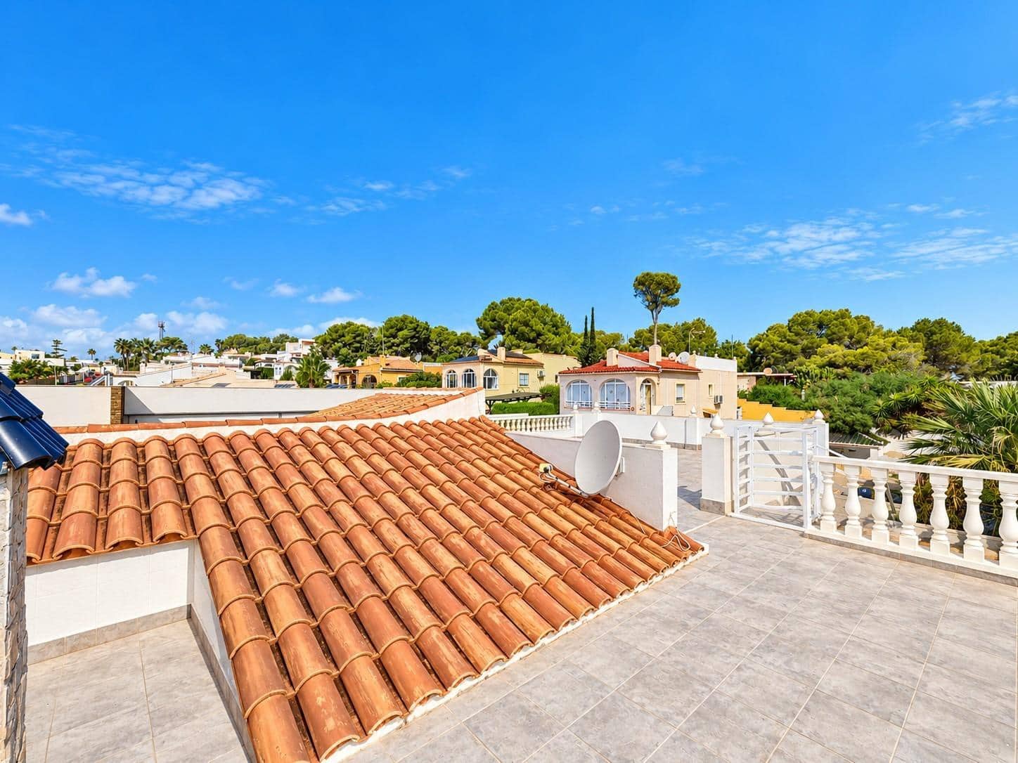 5 soverom Villa til salgs i Torrevieja - € 599 000 (Ref: 10102701)