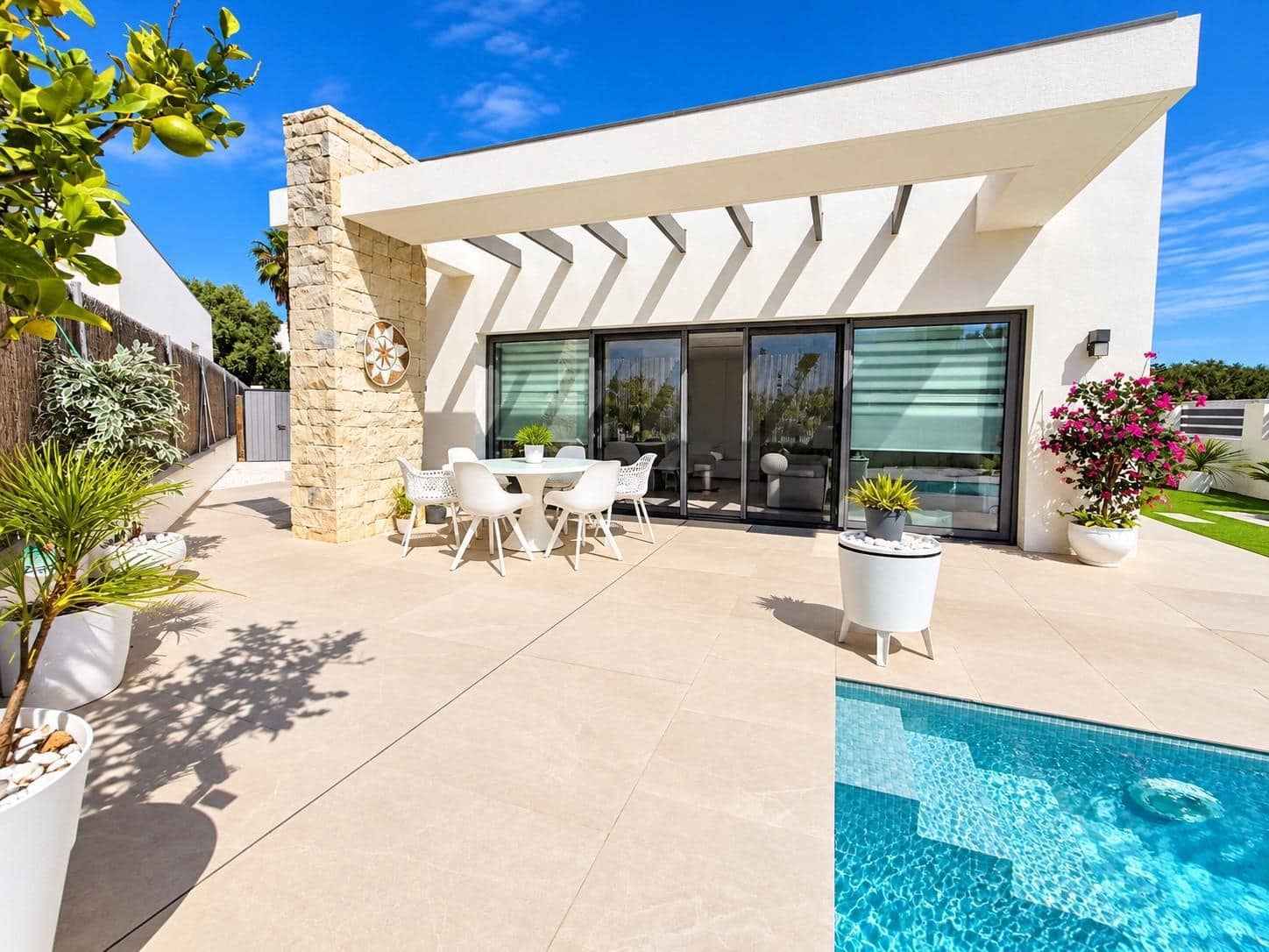 3 soverom Villa til salgs i San Miguel de Salinas med svømmebasseng - € 524 900 (Ref: 10102702)
