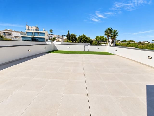 3 slaapkamer Villa te koop in San Miguel de Salinas met zwembad - € 524.900 (Ref: 10102702)