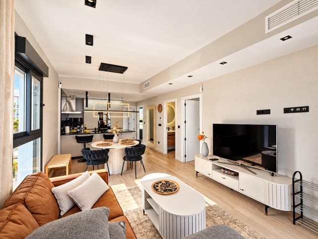 3 chambre Bungalow à vendre à Punta Prima, Orihuela avec piscine - 449 000 € (Ref: 10136170)