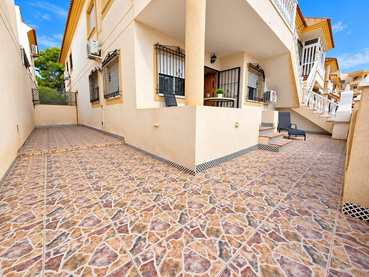 2 sypialnia Bungalow na sprzedaż w La Zenia - 199 000 € (Ref: 10147203)
