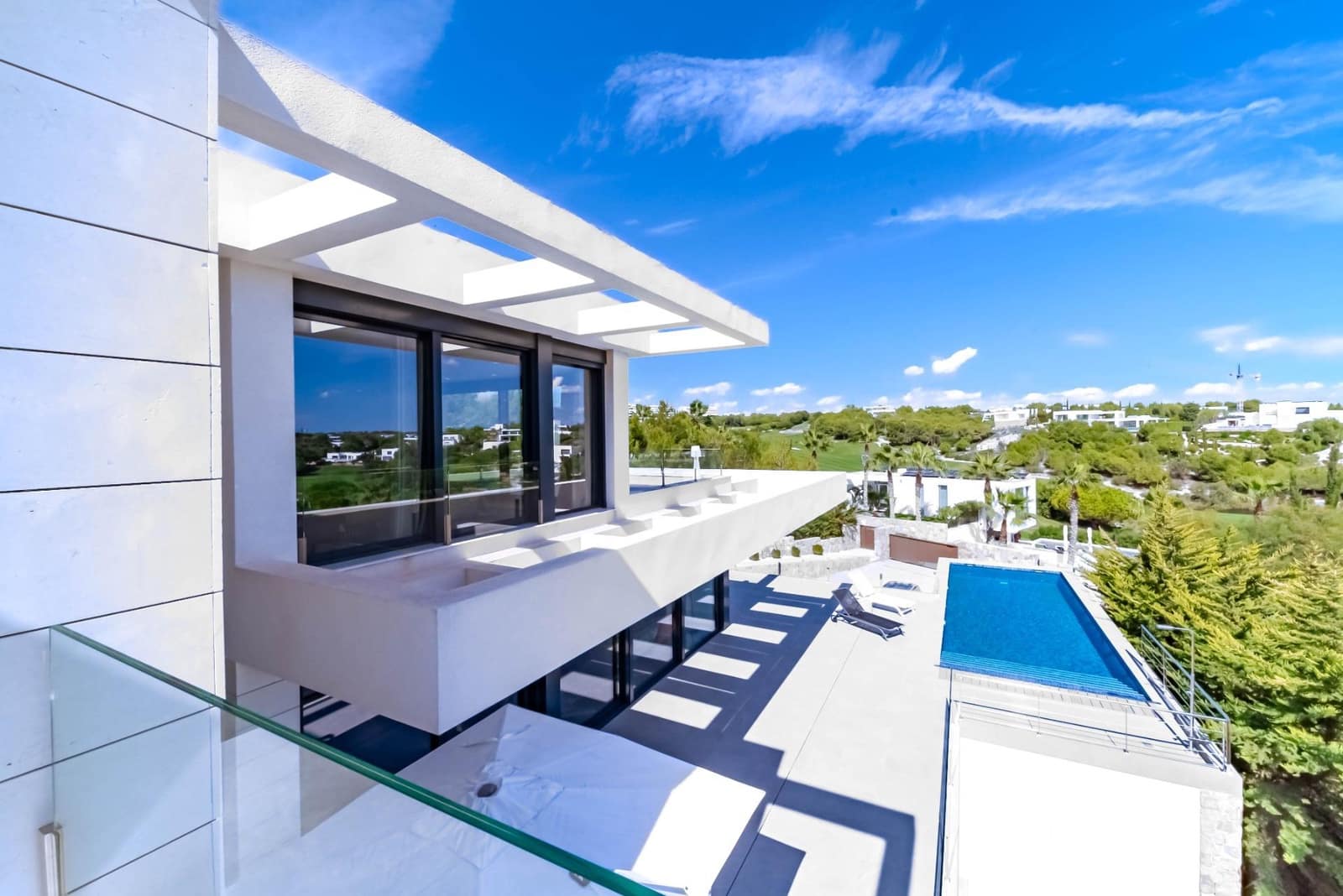 6 soverom Villa til salgs i Las Colinas Golf med svømmebasseng - € 1 990 000 (Ref: 10155340)