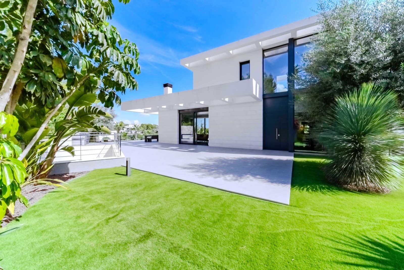 6 soverom Villa til salgs i Las Colinas Golf med svømmebasseng - € 1 990 000 (Ref: 10155340)