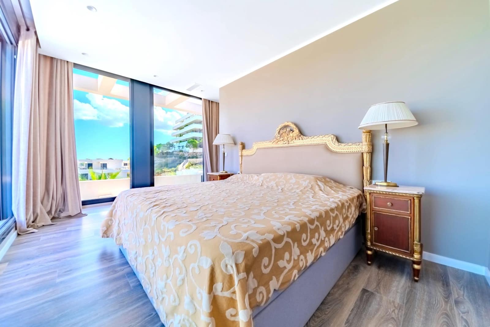 6 soverom Villa til salgs i Las Colinas Golf med svømmebasseng - € 1 990 000 (Ref: 10155340)