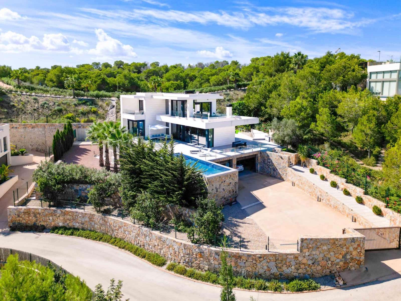 6 soverom Villa til salgs i Las Colinas Golf med svømmebasseng - € 1 990 000 (Ref: 10155340)