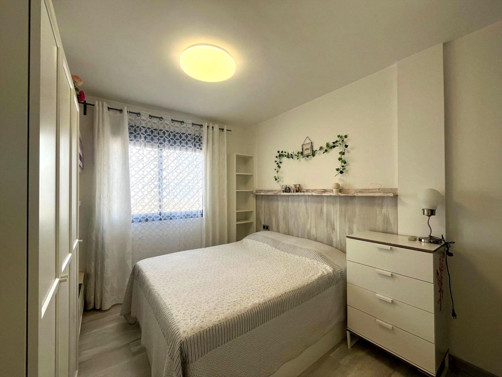 2 sypialnia Bungalow na sprzedaż w La Zenia - 267 000 € (Ref: 9908737)