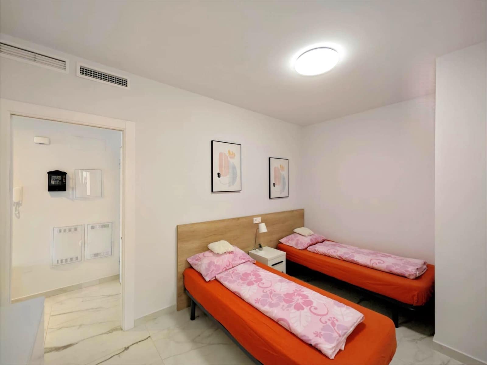 Apartamento de 2 habitaciones en Orihuela Costa en venta con garaje - 249.000 € (Ref: 9908738)