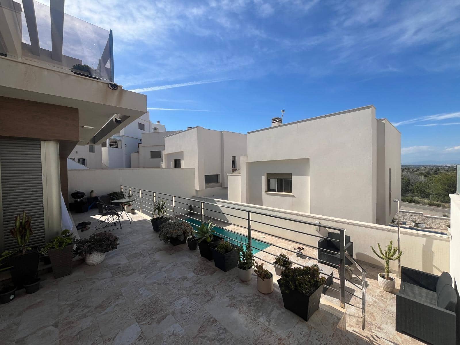 3 sovrum Villa till salu i Orihuela Costa - 469 000 € (Ref: 9908740)