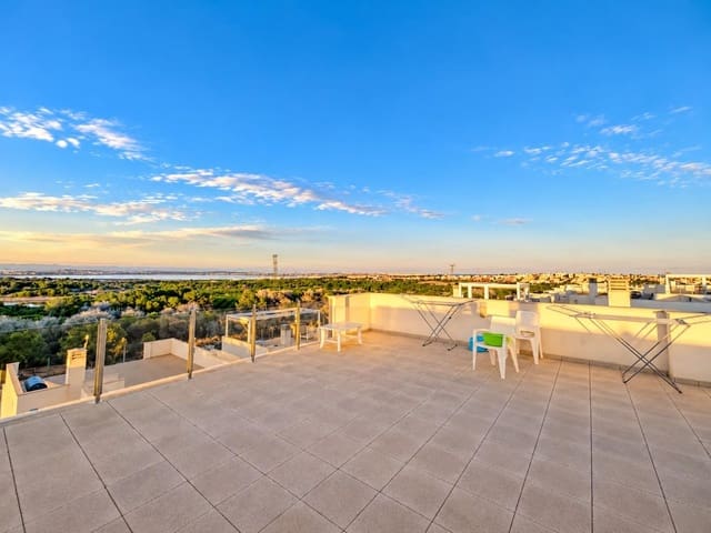Chalet de 3 habitaciones en Orihuela Costa, Orihuela en venta con piscina garaje - 469.000 € (Ref: 9908740)