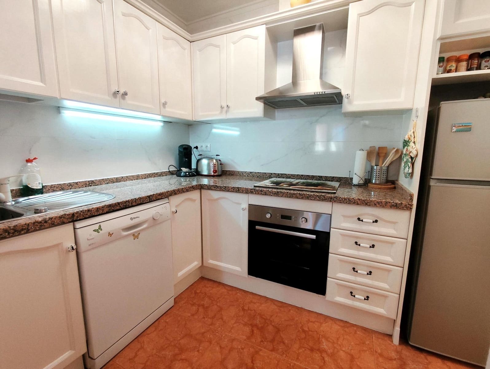 Pareado de 4 habitaciones en Orihuela Costa en venta con piscina - 280.000 € (Ref: 9908741)