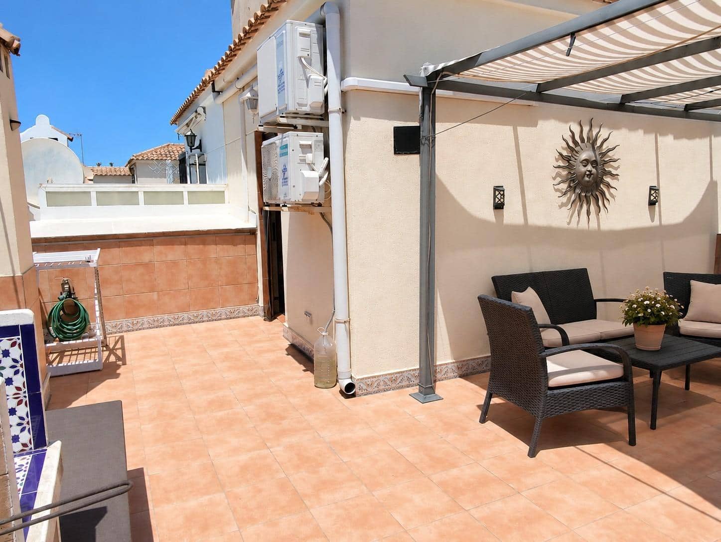 4 bedroom Semi-detached Villa for sale in Orihuela Costa with pool - € 279,000 (Ref: 9908741)