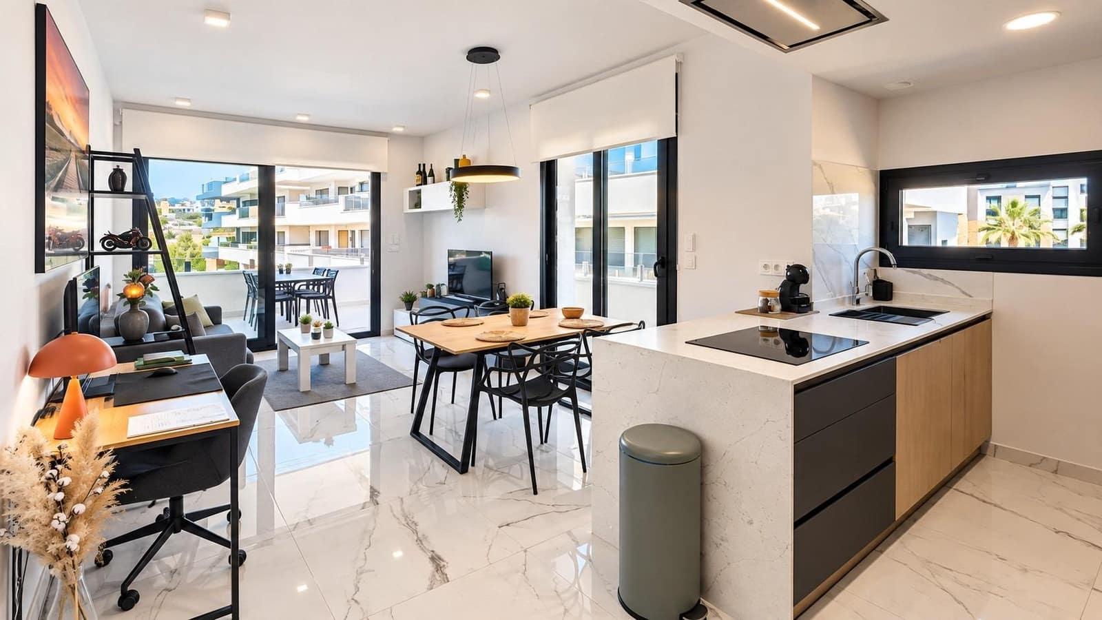 2 soverom Leilighet til salgs i La Florida med svømmebasseng garasje - € 265 000 (Ref: 9908742)