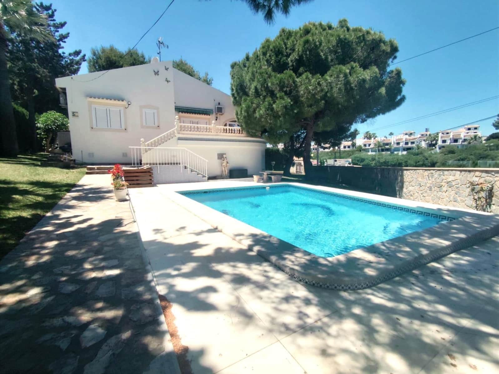 3 soveværelse Villa til salg i Cabo Roig med garage - € 750.000 (Ref: 9908743)