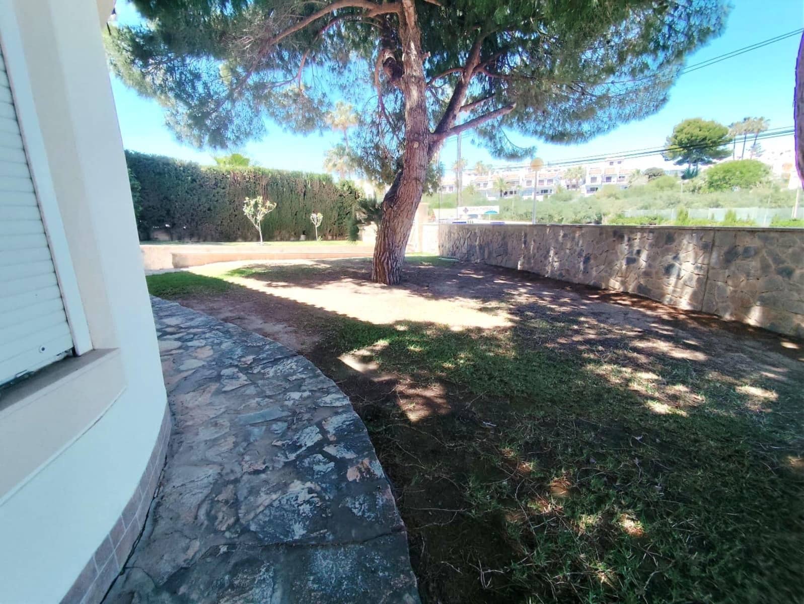 3 soveværelse Villa til salg i Cabo Roig med garage - € 750.000 (Ref: 9908743)