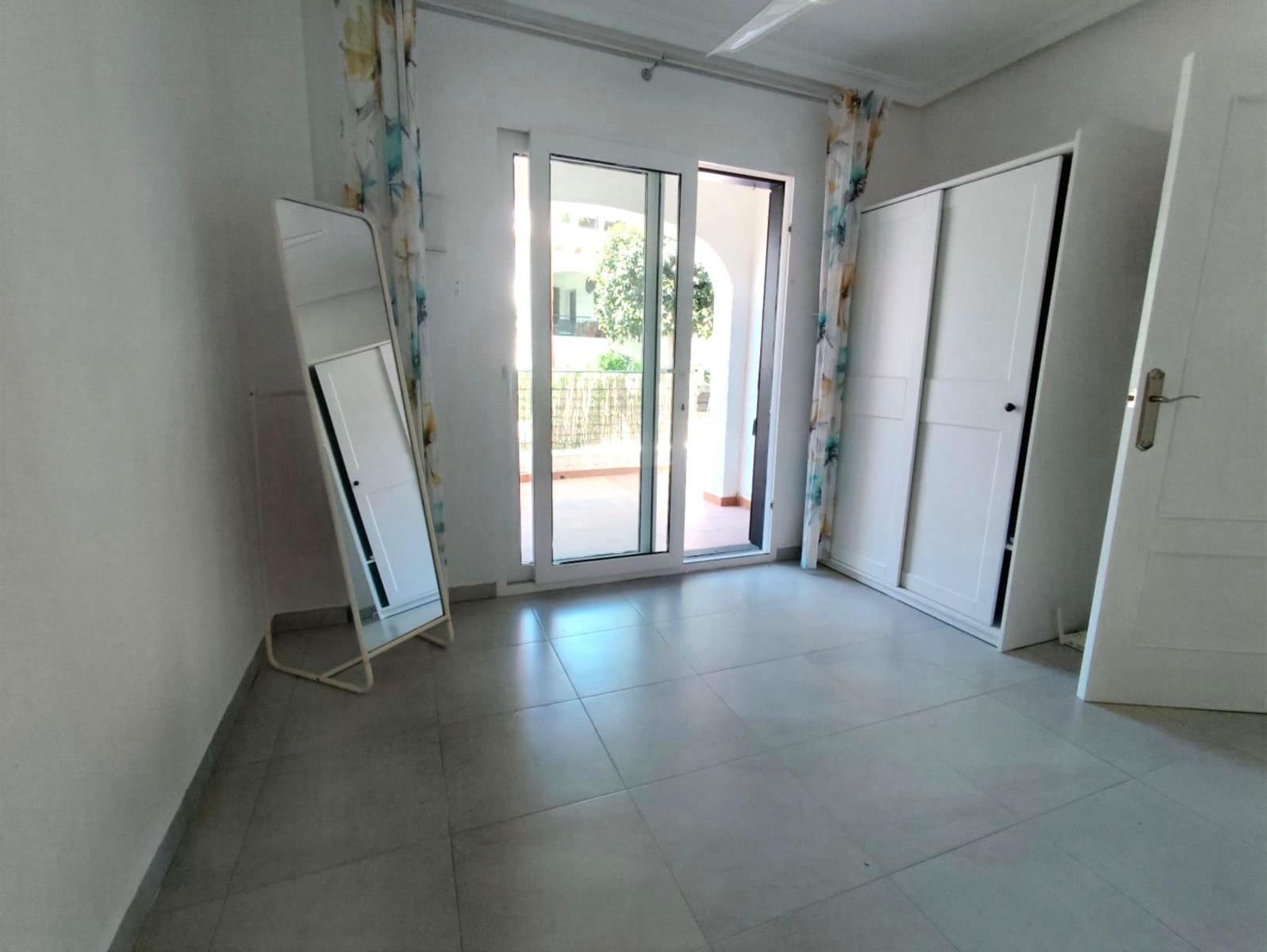 2 soverom Bungalow til salgs i Cabo Roig - € 225 000 (Ref: 9908744)