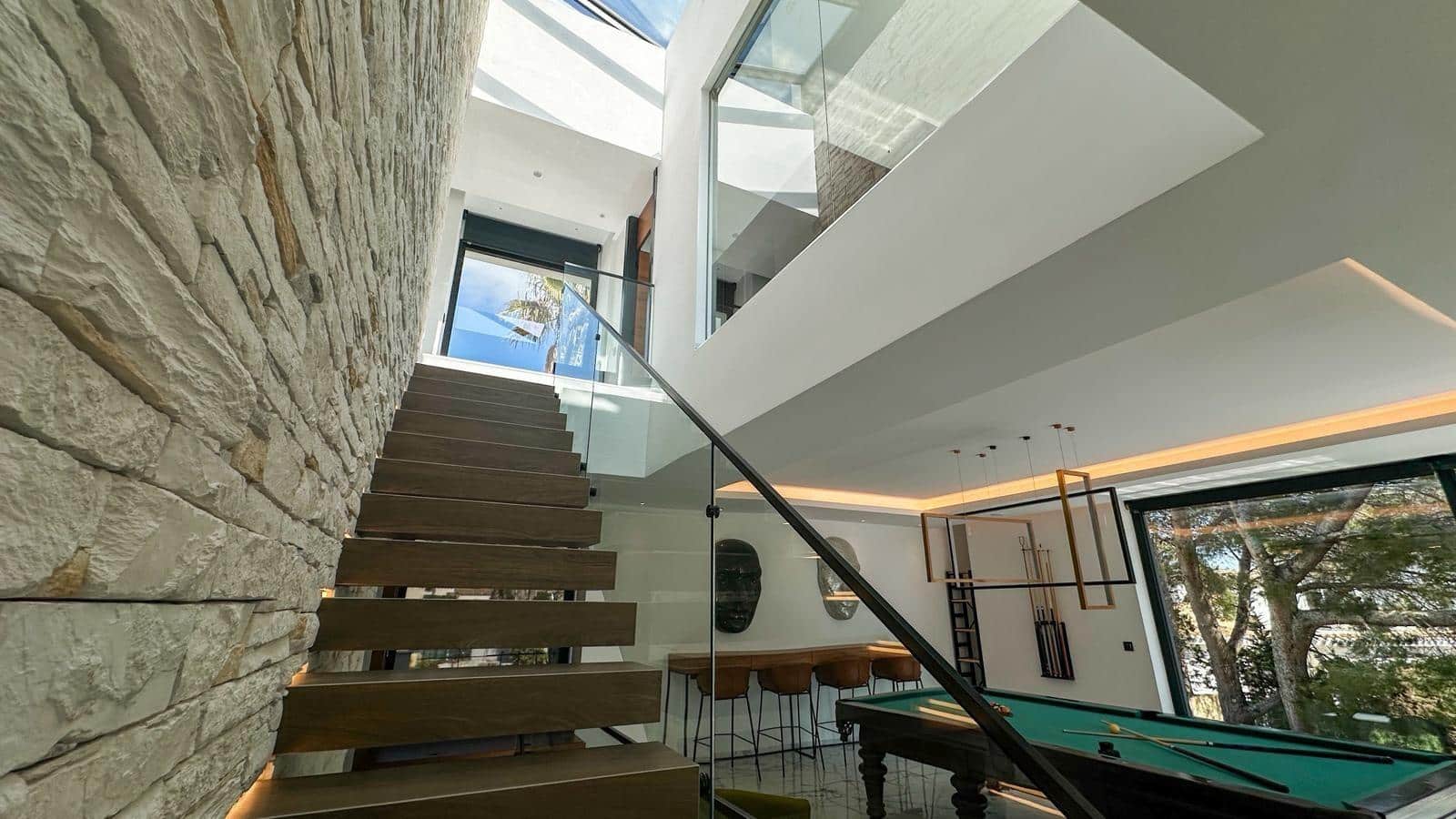 4 sovrum Villa till salu i Orihuela Costa med garage - 2 950 000 € (Ref: 9908758)