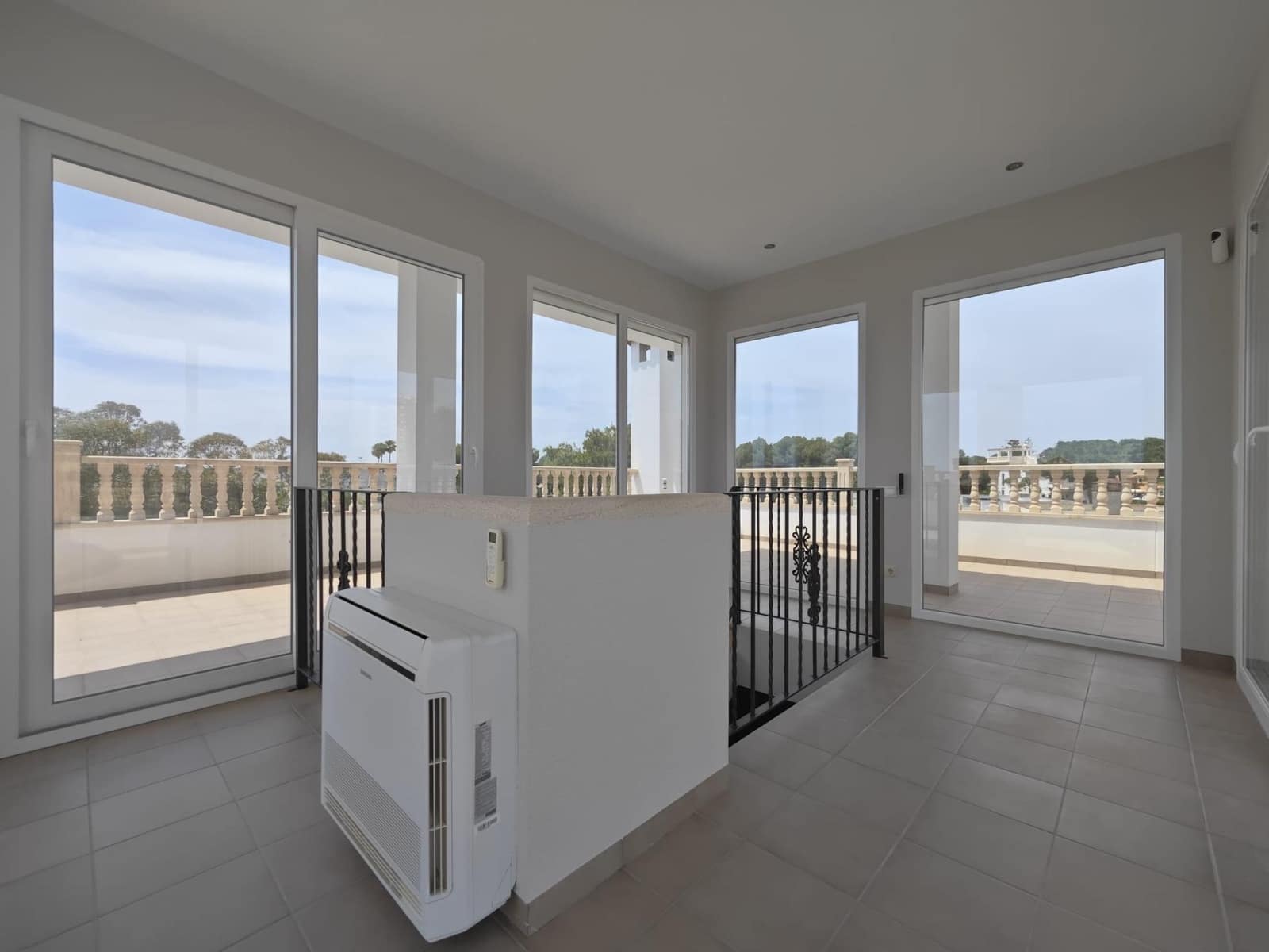 4 chambre Villa/Maison à vendre à Campoamor avec garage - 1 250 000 € (Ref: 9908759)
