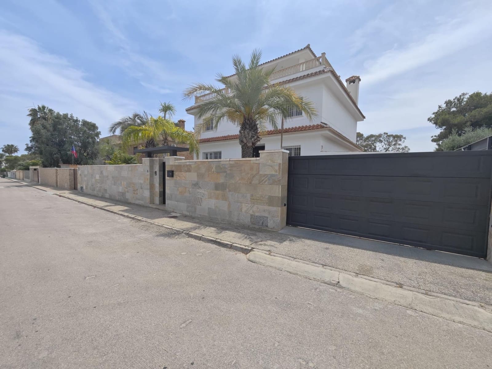 4 chambre Villa/Maison à vendre à Campoamor avec garage - 1 250 000 € (Ref: 9908759)