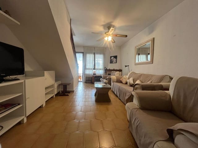 2 slaapkamer Rijtjeshuis te huur in Cabo Roig, Orihuela met zwembad - € 3.000 (Ref: 9913229)