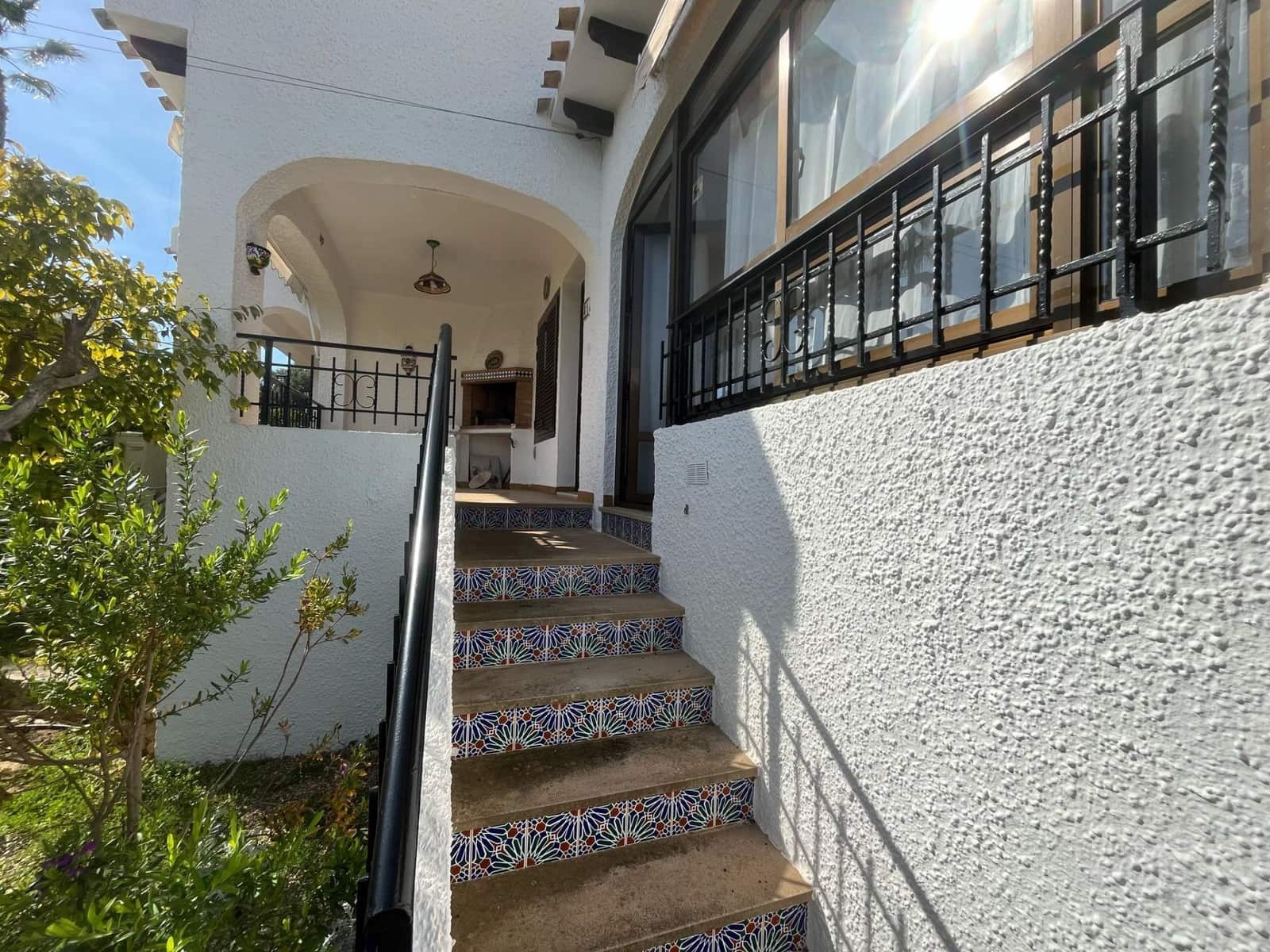 2 slaapkamer Rijtjeshuis te huur in Cabo Roig met zwembad - € 3.000 (Ref: 9913229)