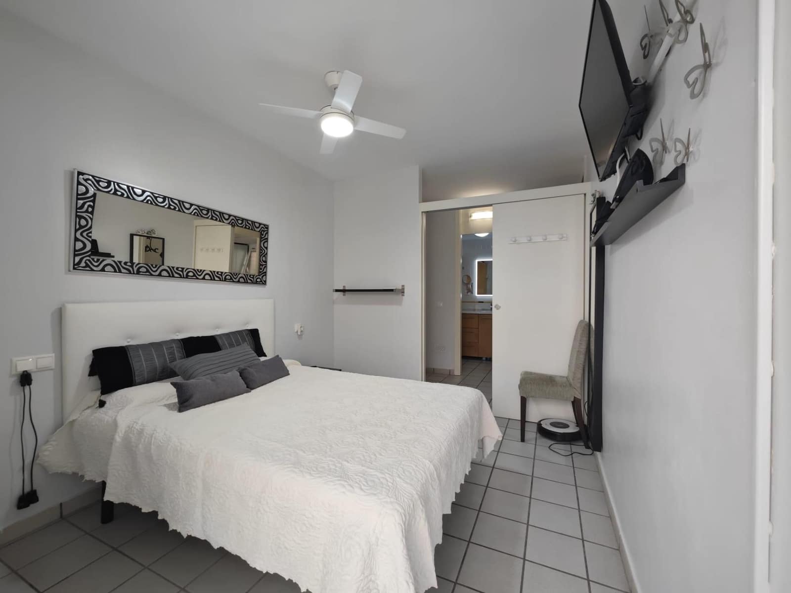 Apartamento de 1 habitación en Orihuela Costa en venta con piscina garaje - 199.000 € (Ref: 9927456)