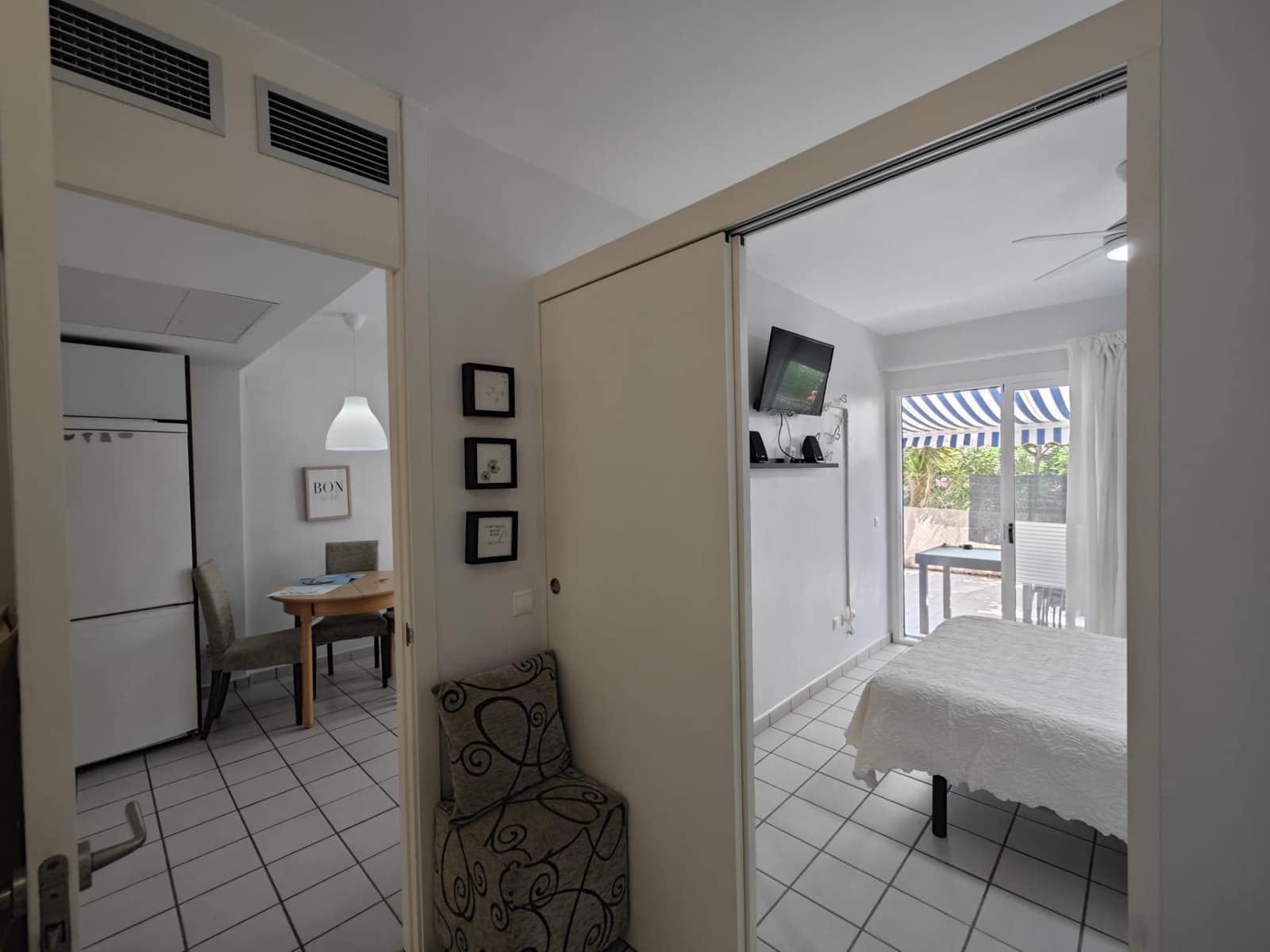 Apartamento de 1 habitación en Orihuela Costa en venta con piscina garaje - 199.000 € (Ref: 9927456)