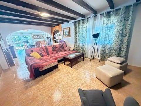 4 chambre Villa/Maison à vendre à Los Balcones - Los Altos, Torrevieja avec piscine garage - 490 000 € (Ref: 9929462)
