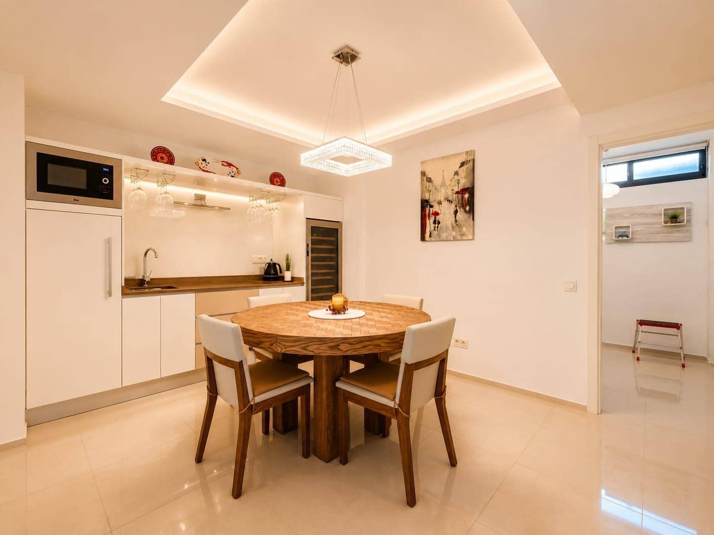 4 Zimmer Villa zu verkaufen in La Zenia mit Pool - 900.000 € (Ref: 9942581)